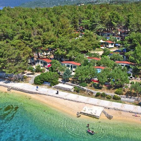 Mobile Homes In Camp Kovacine, Cres, With Long Pebble Beach Exterior foto