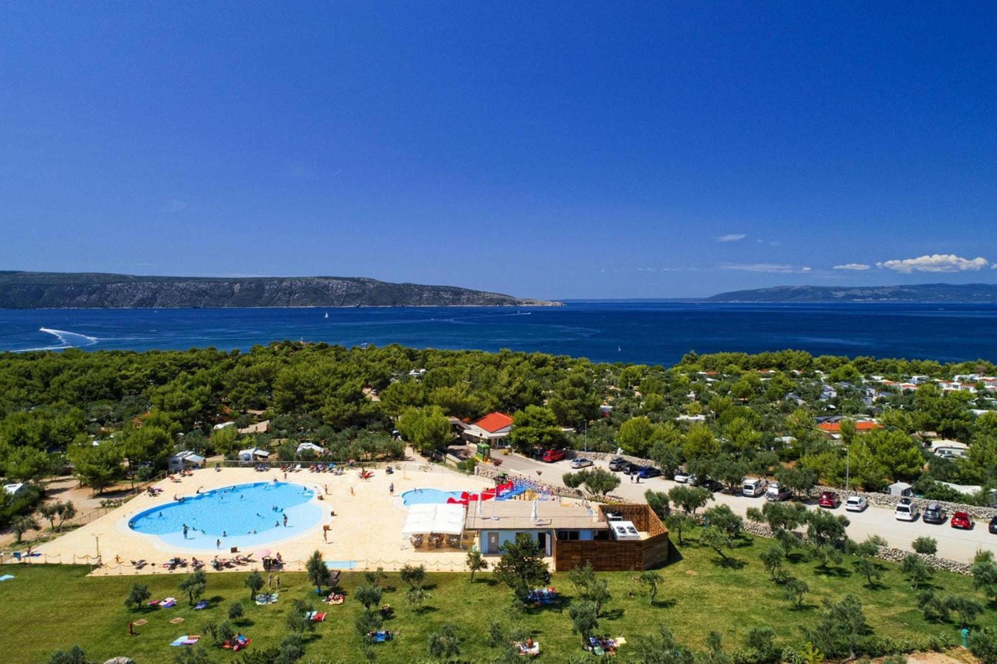 Mobile Homes In Camp Kovacine, Cres, With Long Pebble Beach Exterior foto